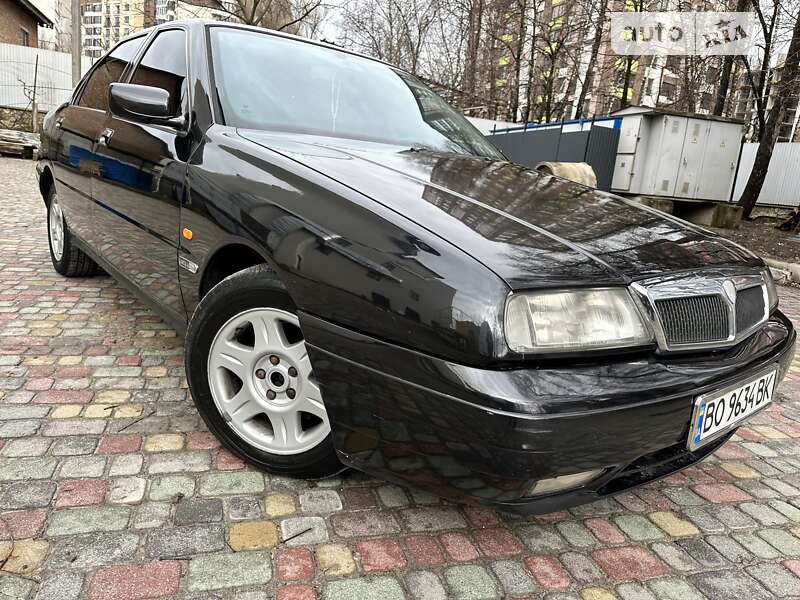 Седан Lancia Kappa 1995 в Тернополі