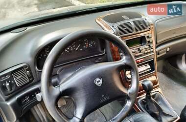 Седан Lancia Kappa 1999 в 