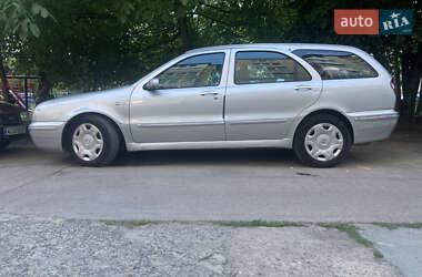 Универсал Lancia Lybra 2002 в 