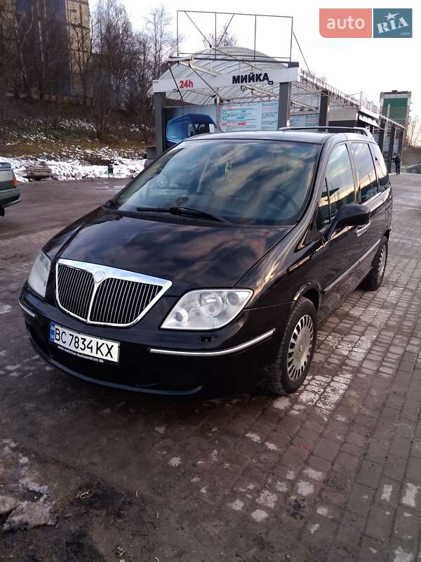 Мінівен Lancia Phedra 2007 в 