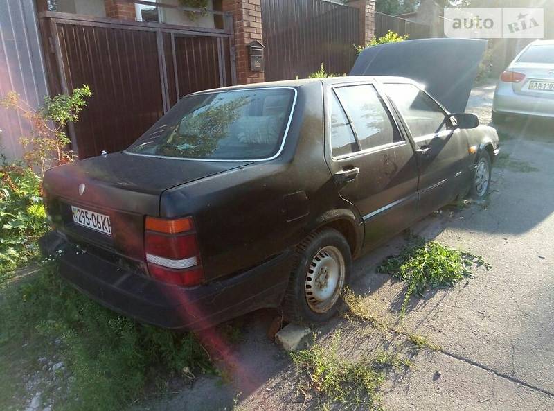 Lancia Thema 1985 года