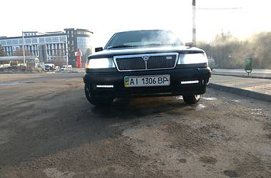 Седан Lancia Thema 1989 в Тернополе