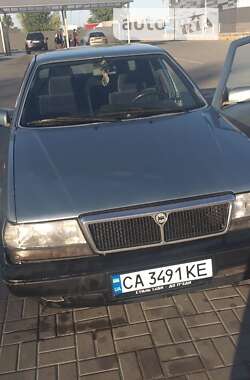 Седан Lancia Thema 1990 в Черкасах