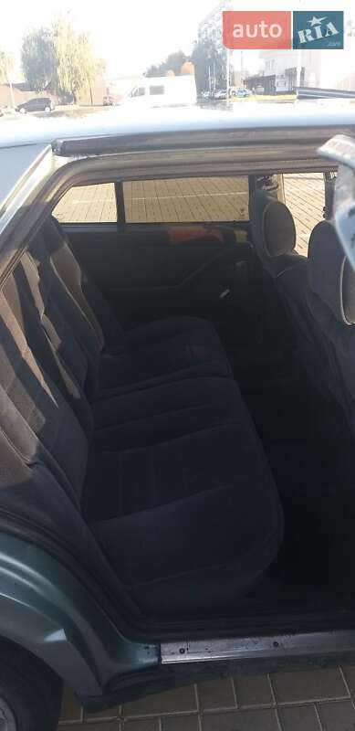 Седан Lancia Thema 1990 в Черкассах