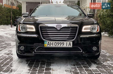 Седан Lancia Thema 2012 в Києві