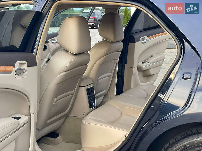 Седан Lancia Thema 2012 в Хусте фото 25 Седан Lancia Thema 2012 в Хусте