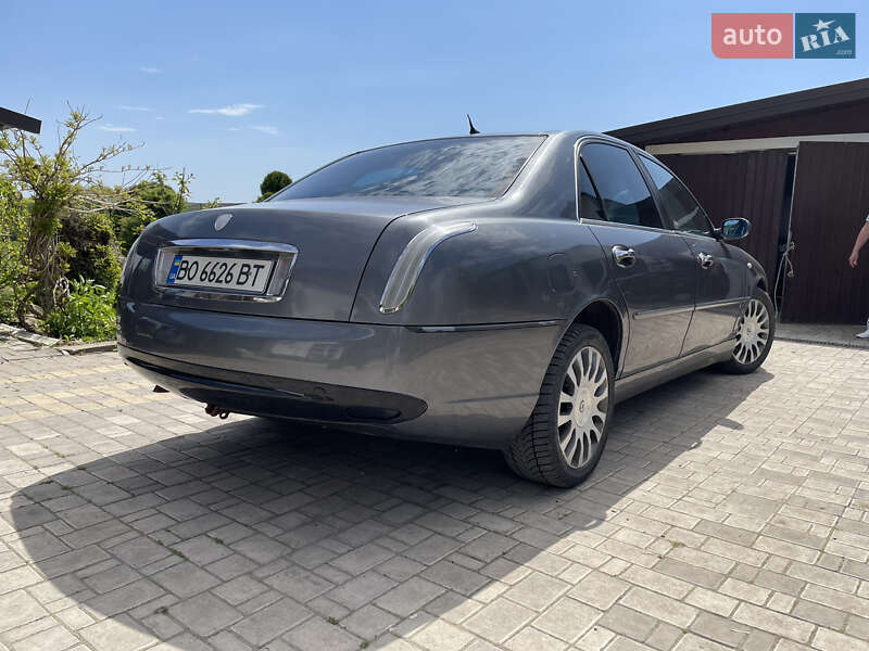 Седан Lancia Thesis 2003 в Тернополе