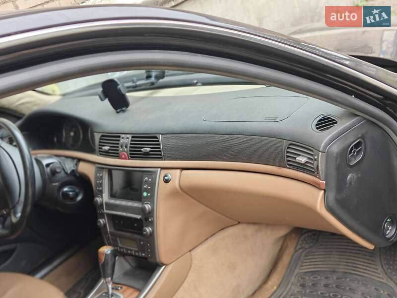 Седан Lancia Thesis 2004 в Киеве