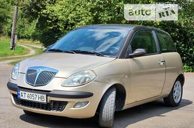 Хетчбек Lancia Ypsilon 2006 в Коломиї