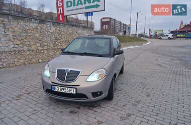 Хэтчбек Lancia Ypsilon 2008 в Тернополе