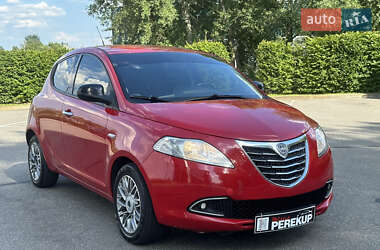 Хетчбек Lancia Ypsilon 2012 в Києві