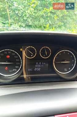 Хэтчбек Lancia Ypsilon 2012 в 