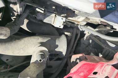Хетчбек Lancia Ypsilon 2013 в 