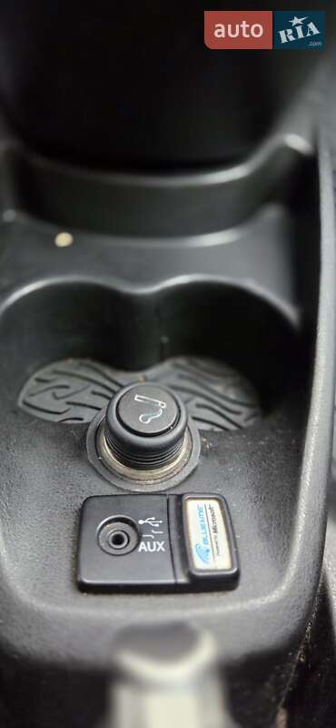 Хэтчбек Lancia Ypsilon 2012 в Дубно