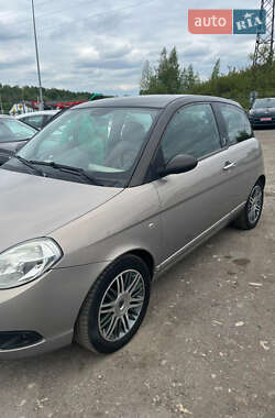 Хэтчбек Lancia Ypsilon 2008 в Тернополе