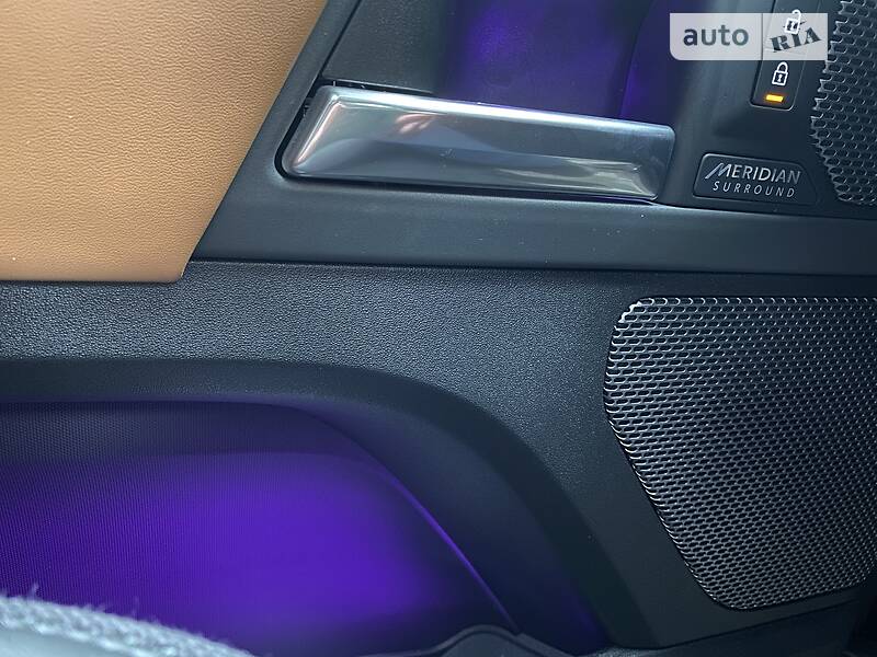 Внедорожник / Кроссовер Land Rover Defender 2020 в Киеве