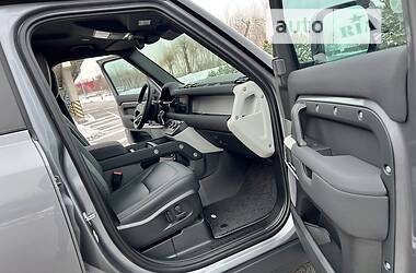 Внедорожник / Кроссовер Land Rover Defender 2022 в 