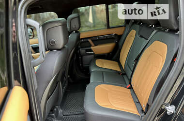 Внедорожник / Кроссовер Land Rover Defender 2022 в 