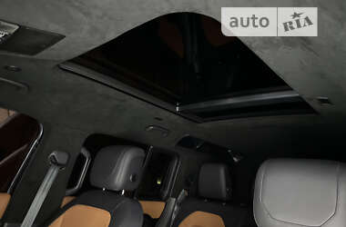 Внедорожник / Кроссовер Land Rover Defender 2022 в 