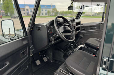 Позашляховик / Кросовер Land Rover Defender 2012 в Житомирі