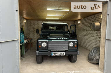 Позашляховик / Кросовер Land Rover Defender 2012 в Житомирі