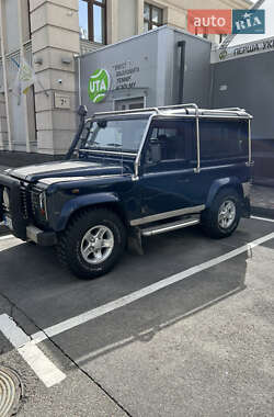 Внедорожник / Кроссовер Land Rover Defender 2002 в Киеве