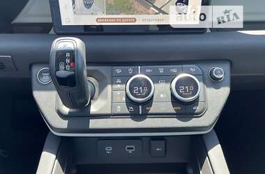 Позашляховик / Кросовер Land Rover Defender 2022 в Дніпрі