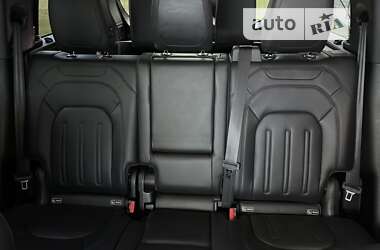 Внедорожник / Кроссовер Land Rover Defender 2020 в 
