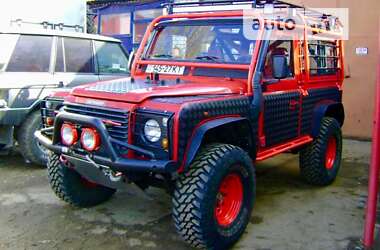 Внедорожник / Кроссовер Land Rover Defender 1998 в Киеве