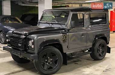 Позашляховик / Кросовер Land Rover Defender 2015 в Києві