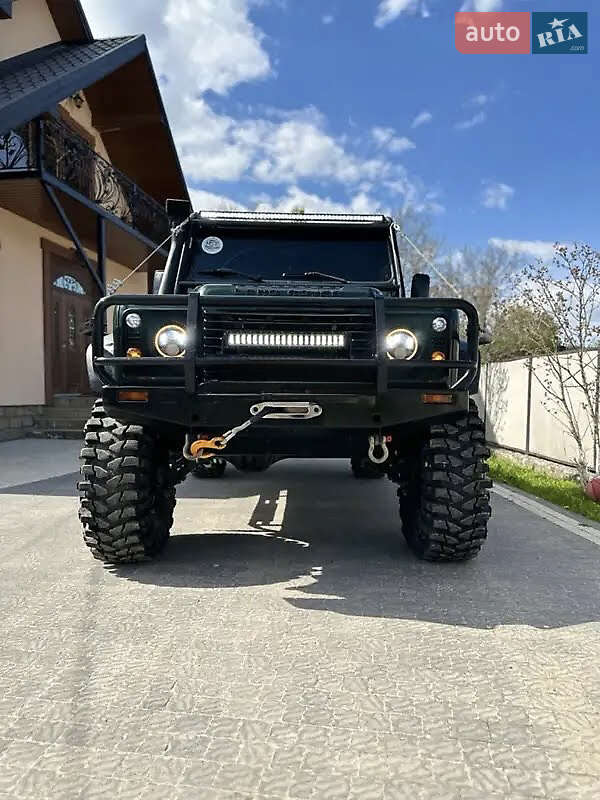 Пікап Land Rover Defender 2003 в Яремчі