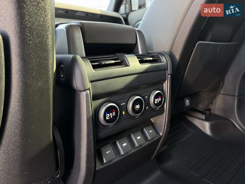 Внедорожник / Кроссовер Land Rover Defender 2020 в Киеве