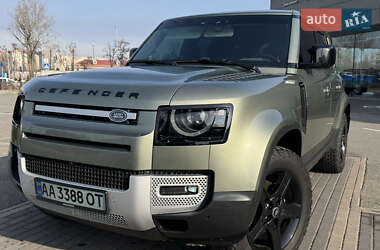 Внедорожник / Кроссовер Land Rover Defender 2020 в Киеве