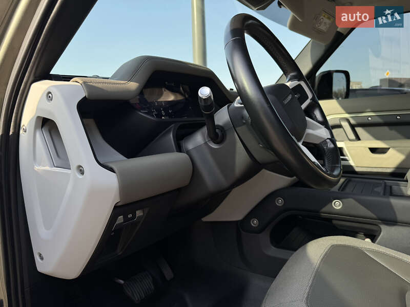 Внедорожник / Кроссовер Land Rover Defender 2020 в Киеве
