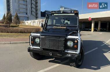 Внедорожник / Кроссовер Land Rover Defender 2008 в 