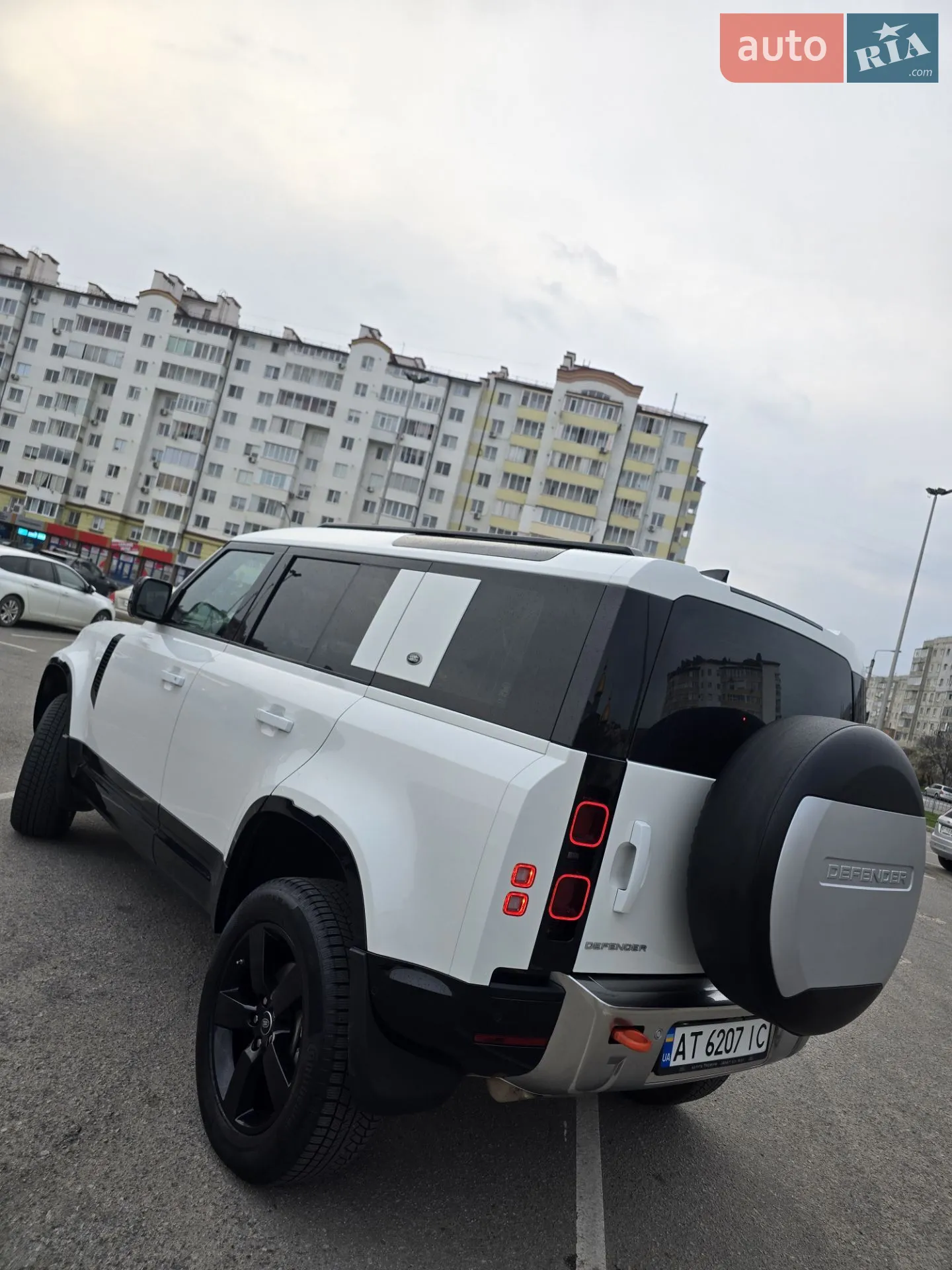 2022 Land Rover Defender - мініатюра 11