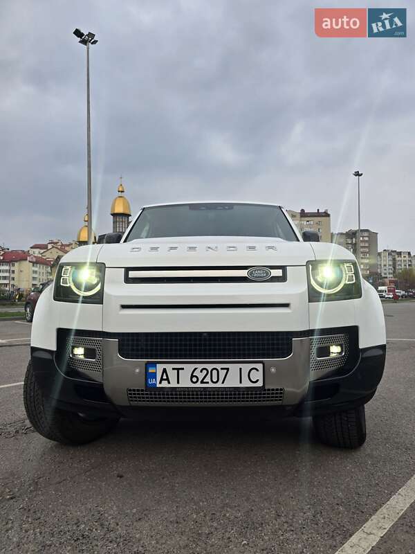 Позашляховик / Кросовер Land Rover Defender 2022 в Івано-Франківську
