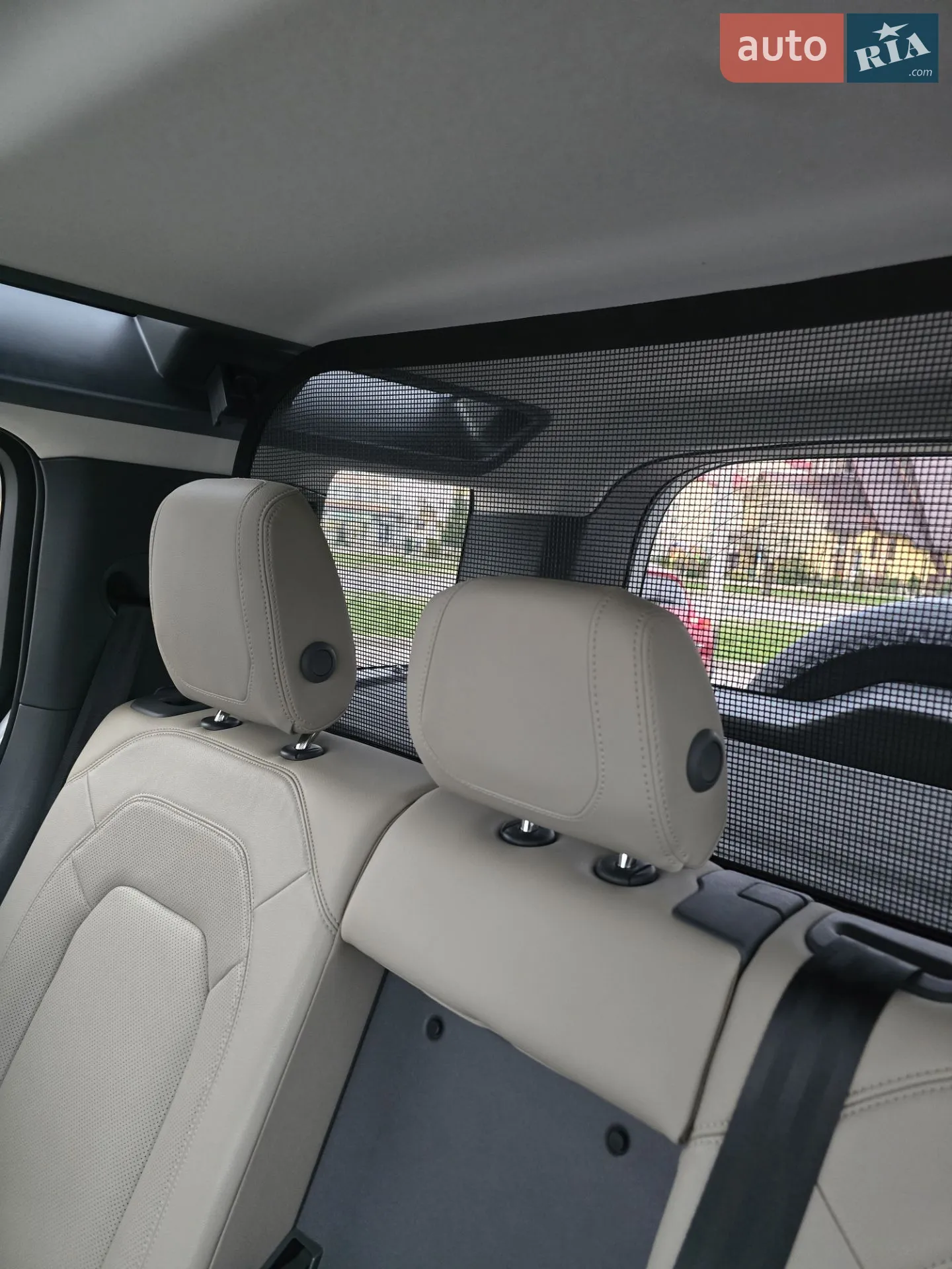 2022 Land Rover Defender - мініатюра 35