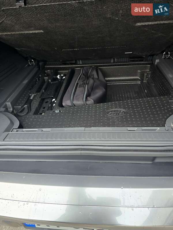 Позашляховик / Кросовер Land Rover Defender 2022 в Івано-Франківську