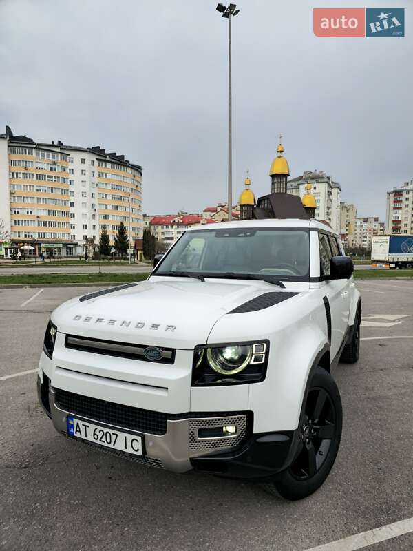 Позашляховик / Кросовер Land Rover Defender 2022 в Івано-Франківську