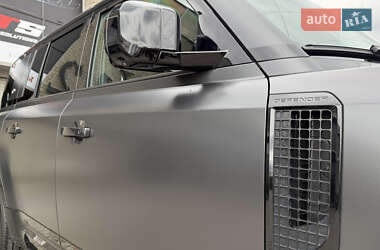 Внедорожник / Кроссовер Land Rover Defender 2022 в 