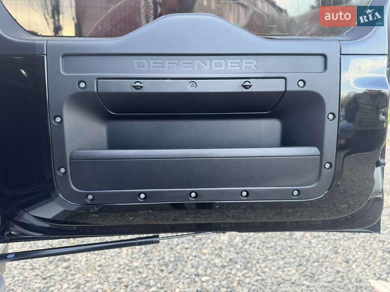 Внедорожник / Кроссовер Land Rover Defender 2021 в Бердичеве