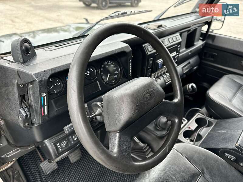 Внедорожник / Кроссовер Land Rover Defender 2005 в Киеве фото 30 Внедорожник / Кроссовер Land Rover Defender 2005 в Киеве