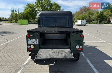 Пикап Land Rover Defender 2004 в 
