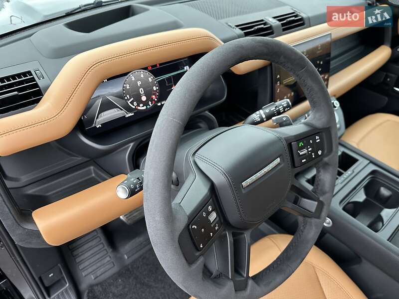 Внедорожник / Кроссовер Land Rover Defender 2023 в Киеве
