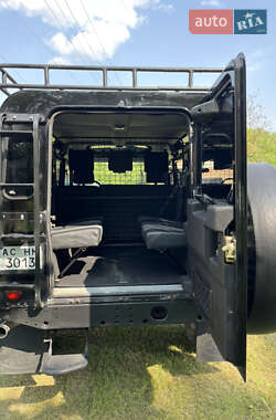 Позашляховик / Кросовер Land Rover Defender 2006 в  фото 22 Позашляховик / Кросовер Land Rover Defender 2006 в