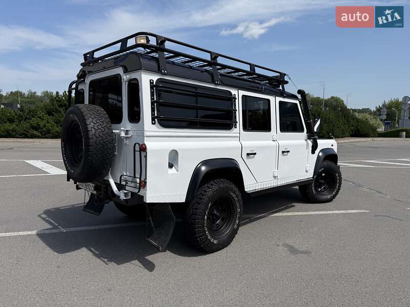 Внедорожник / Кроссовер Land Rover Defender 2008 в Киеве