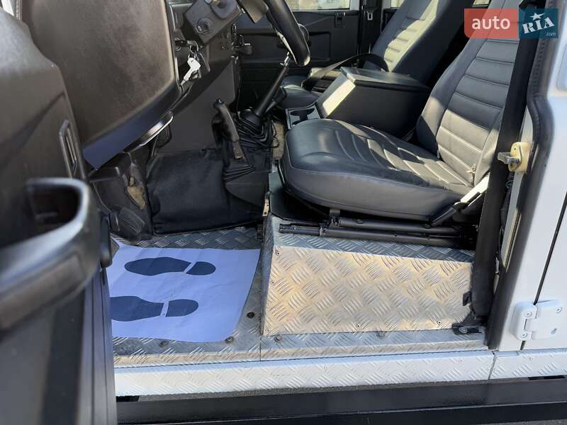 Внедорожник / Кроссовер Land Rover Defender 2008 в Киеве