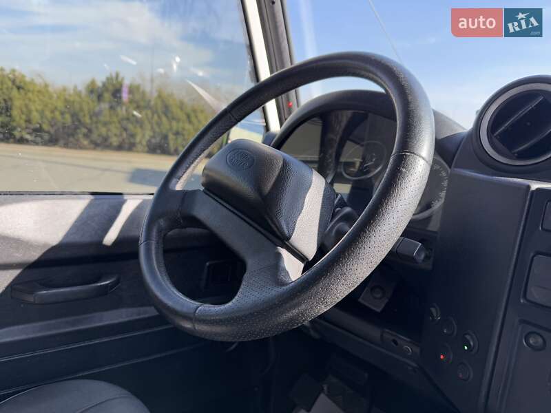 Внедорожник / Кроссовер Land Rover Defender 2008 в Киеве