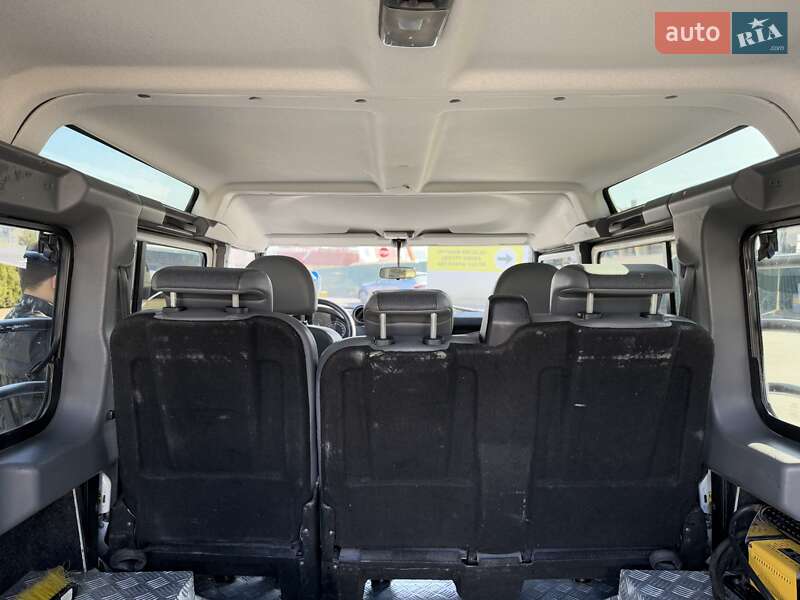 Внедорожник / Кроссовер Land Rover Defender 2008 в Киеве